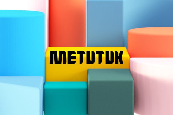 Metutuk: A Bold Display Font That Elevates Campaign Visuals
